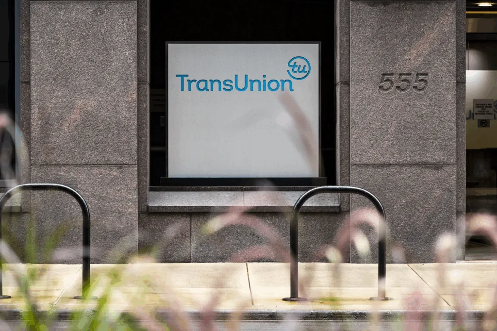 TransUnion says hackers stole 4.4 million customers’personal information TransUnion says hackers stole 4.4 million customers’personal information